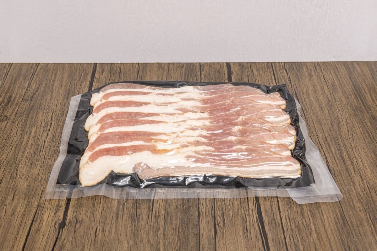 Sliced Maple Wood Bacon (2.4 lbs)