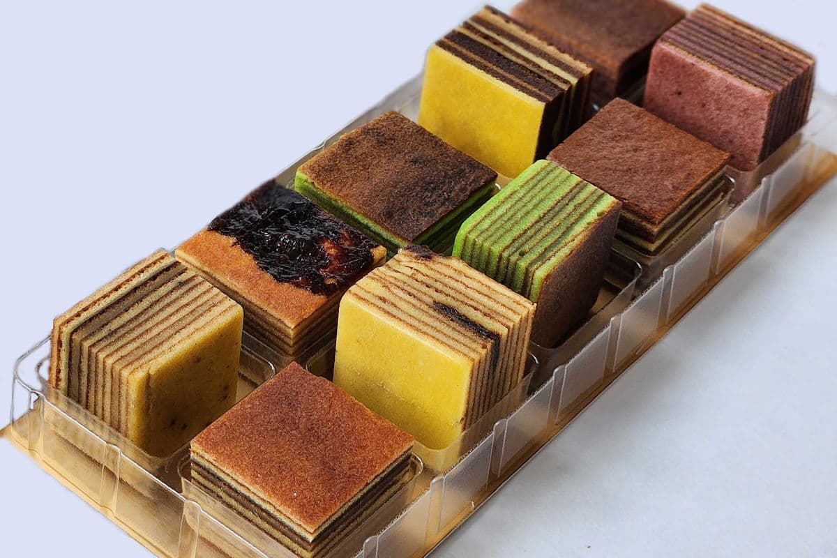Holi Cake 10 Pack Assortment Flavours
