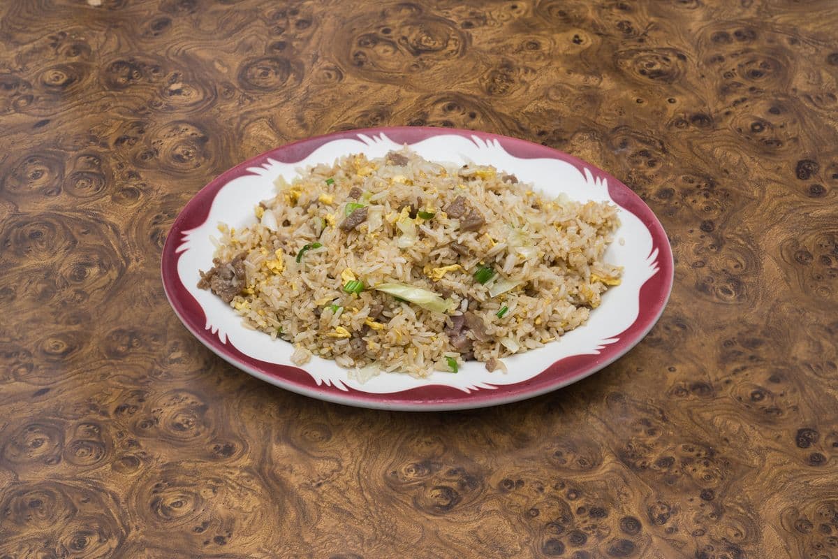 212. Beef Fried Rice 生炒牛肉飯