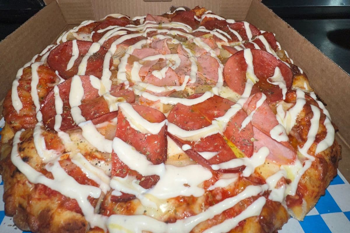 Honey Hawaiian Pizza