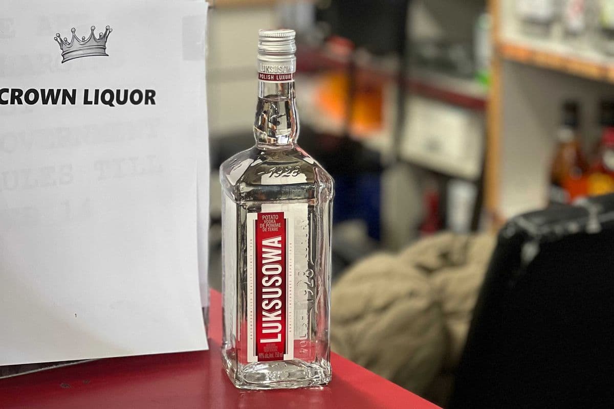 Luksusowa vodka (1 x 750ml)