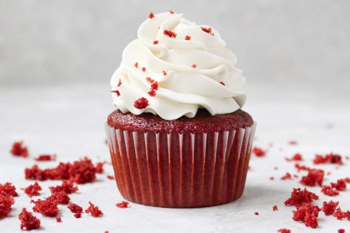 Red Velvet Cup-cake 6's