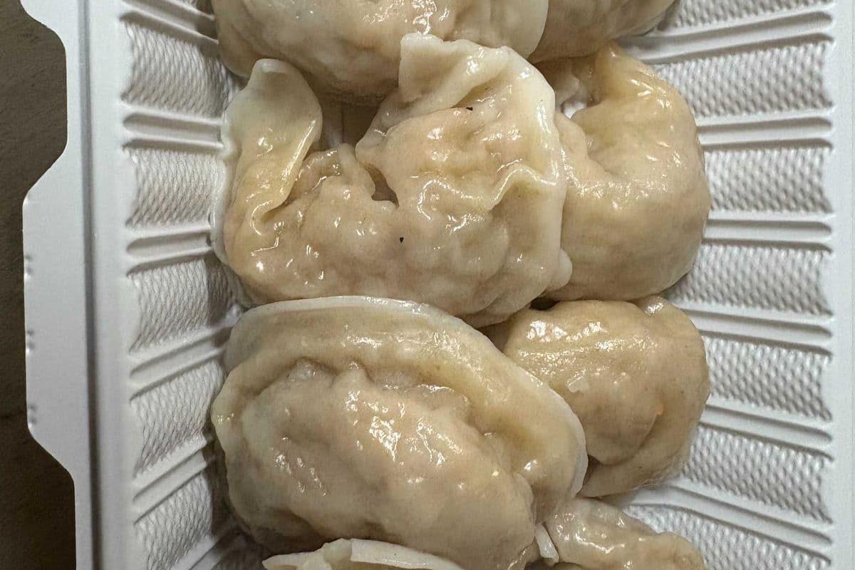 Veg Momos Steamed or Fried