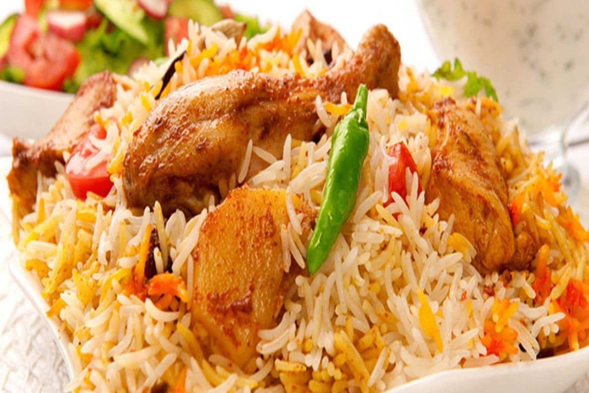 BOGO - CHICKEN HANDI Dum Biryani (Mild, Bone-In, Halal)
