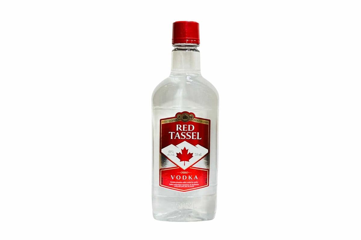 Red Tassel Vodka (1 x 750 ml)