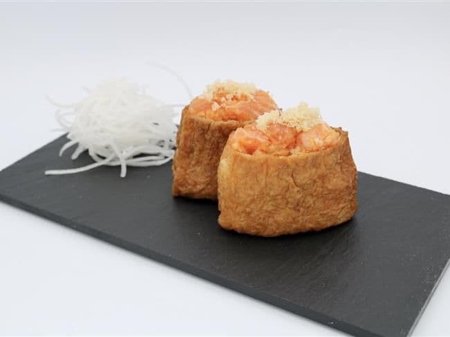 Spicy Salmon Pocket (2pcs)
