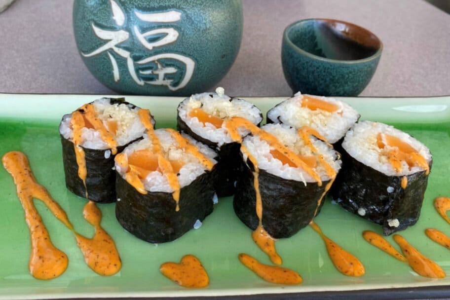 Spicy Salmon Roll