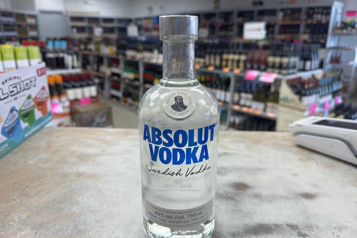 Absolut 750ml (1 x 750 ML)