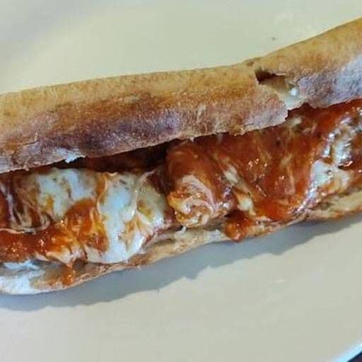 Chicken Parmigiana Submarine / Sous-marin Poulet parmigiana
