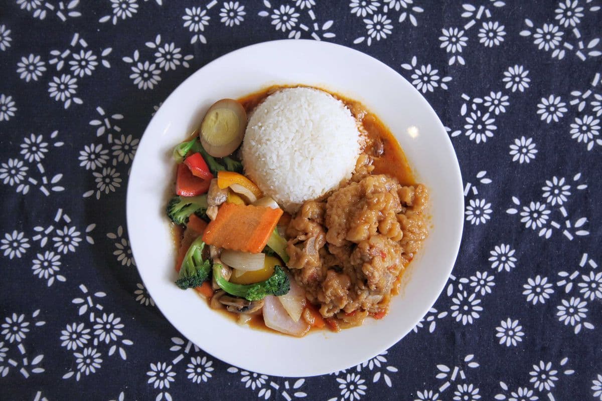 H3. Sauced Pork Ribs Rice Combo