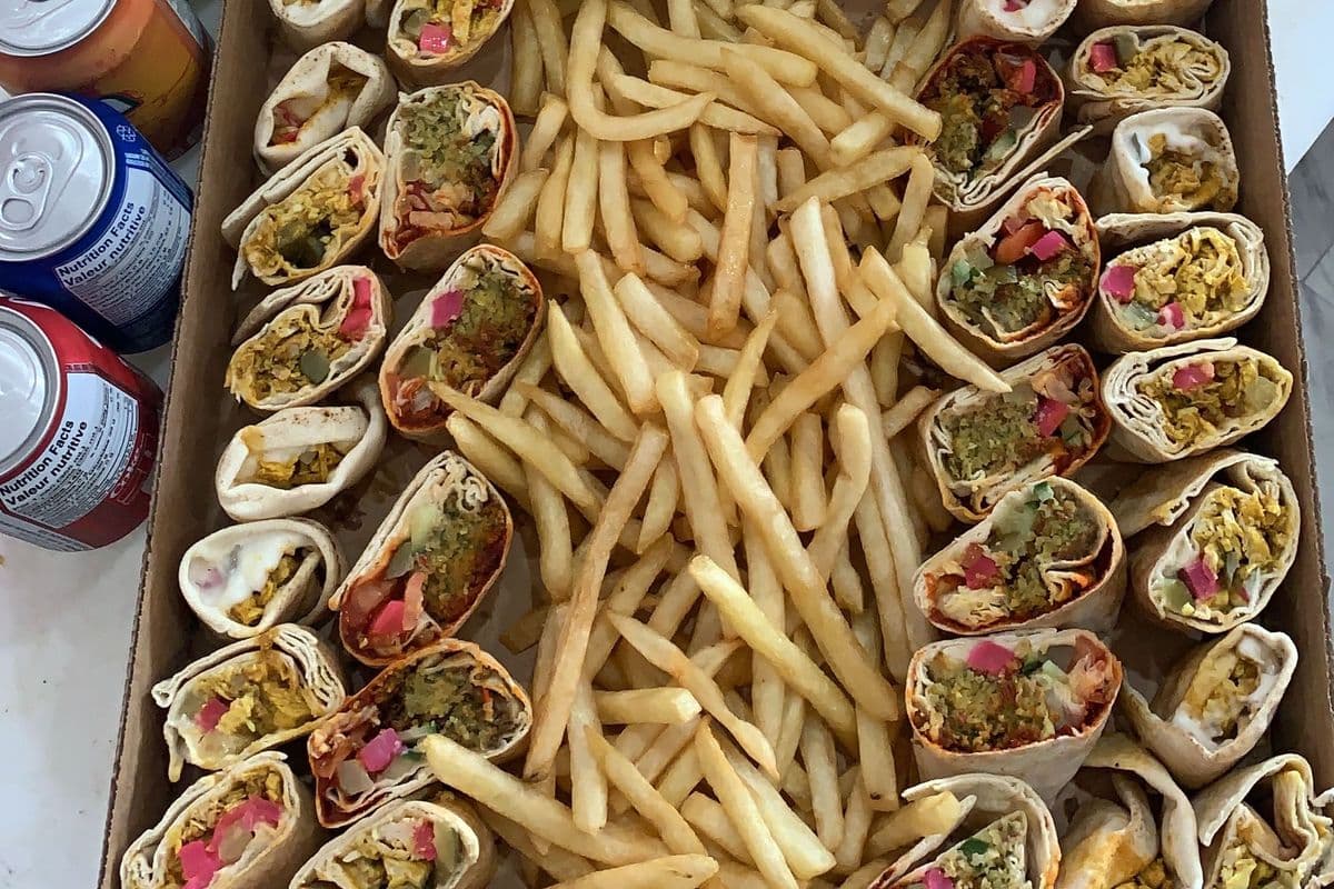 Chicken Shawarma Family Box Mix with Falafel