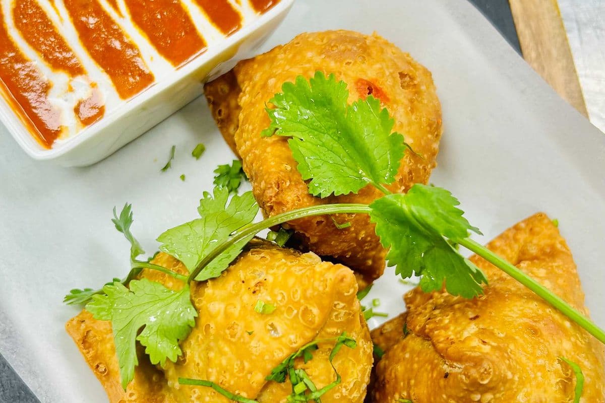 Butter Chicken Samosa (3 Pcs)