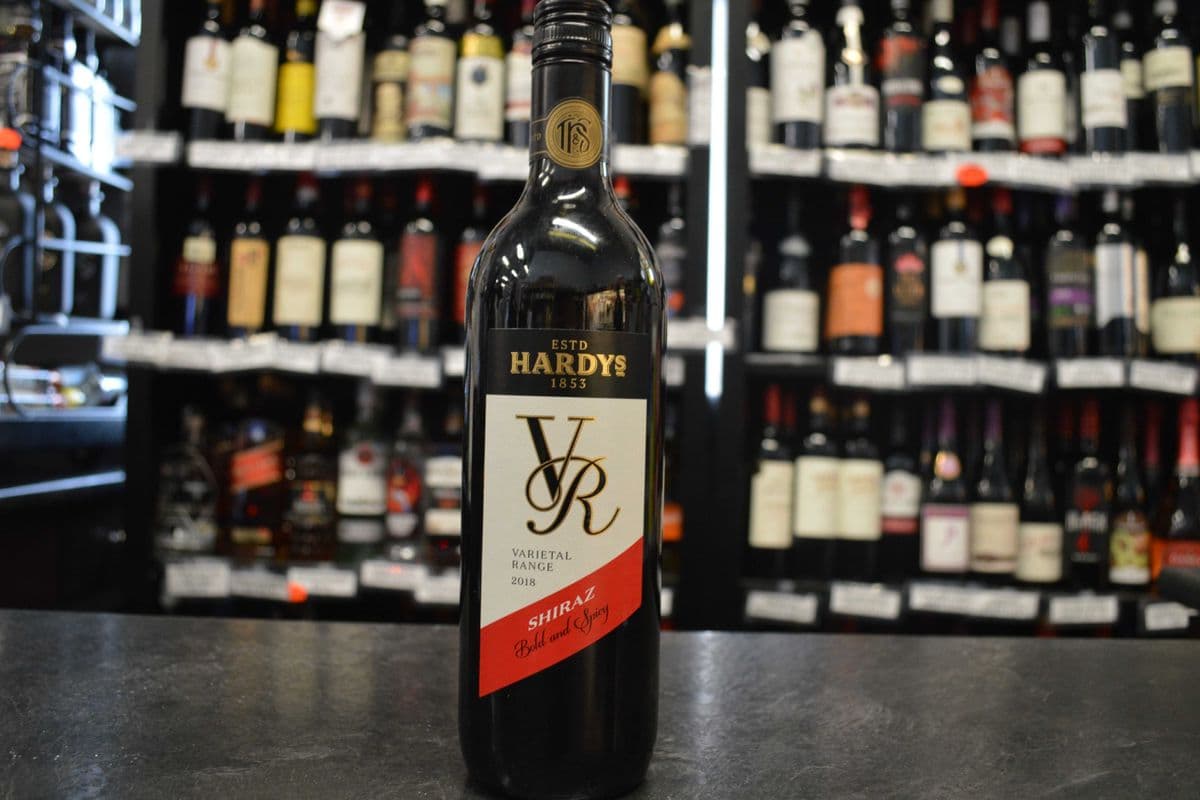 Hardys Varietal Range Shiraz (750 ml)(13% ABV)