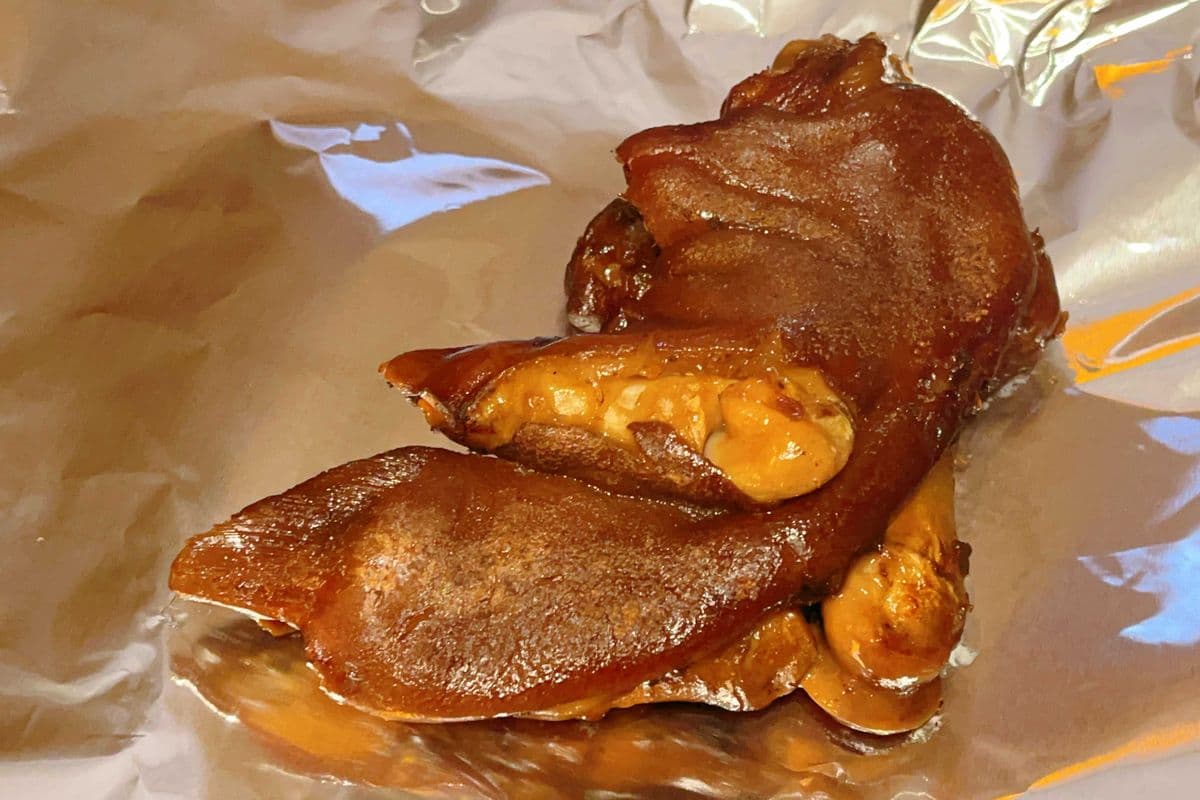 8. Braised Pork Feet 卤猪脚