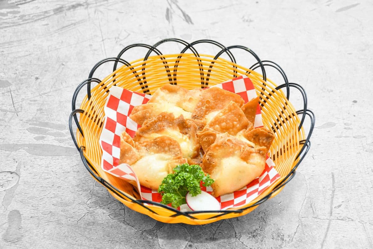 7. Cheese Crab Waton (6 pcs)