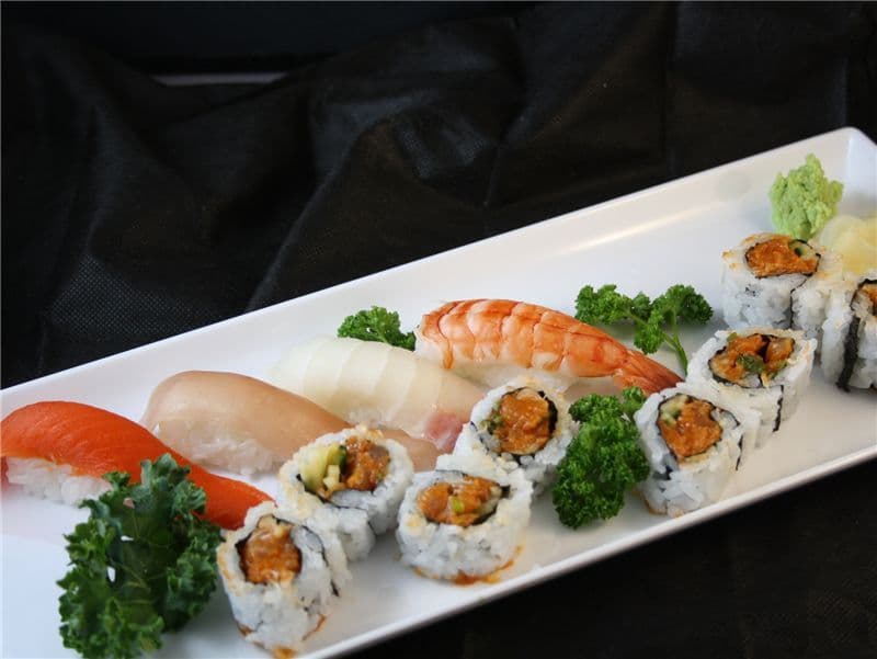 Spicy Tuna Combo