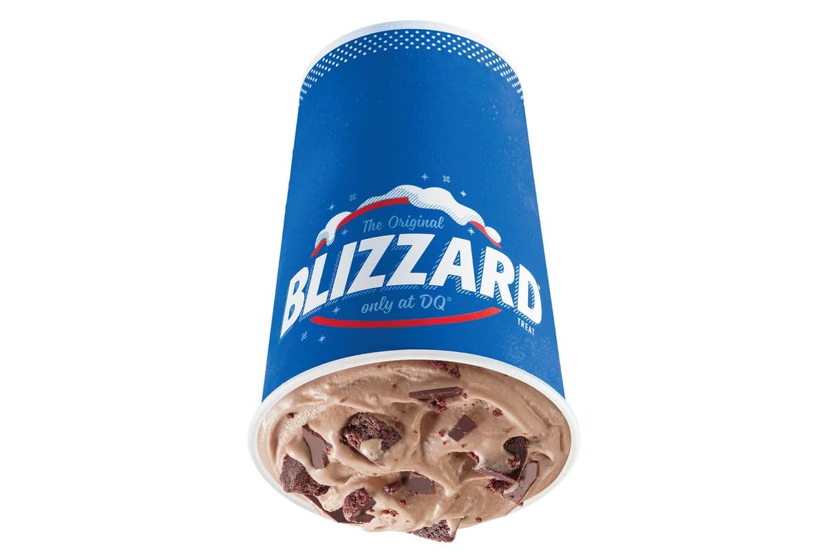 Chocolate Brownie Extreme Blizzard® Treat