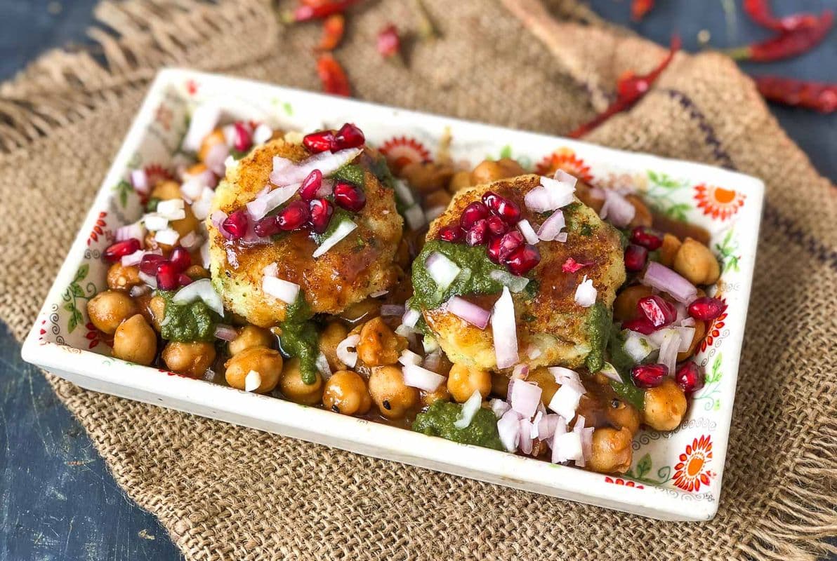 Aloo Tikki Chaat / Aloo tikki chat
