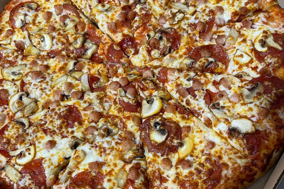 Canadian Pizza