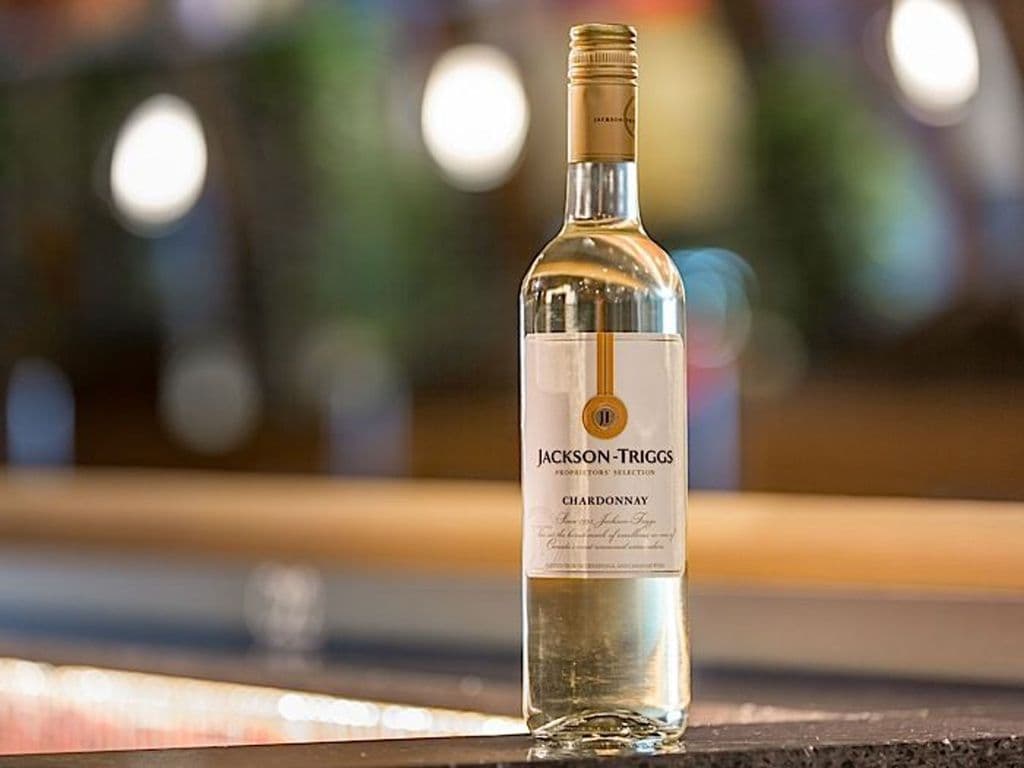 Jackson-Triggs Chardonnay, 750ml white wine, (12.5% ABV)
