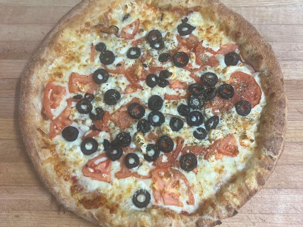 Pizza 10" Mediterranenne / 10" Mediterranean Pizza