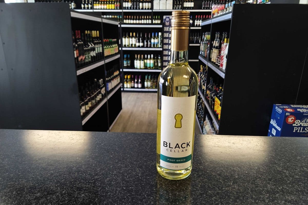 Black Cellar – Pinot Grigio (1 x 750ml Bottle )