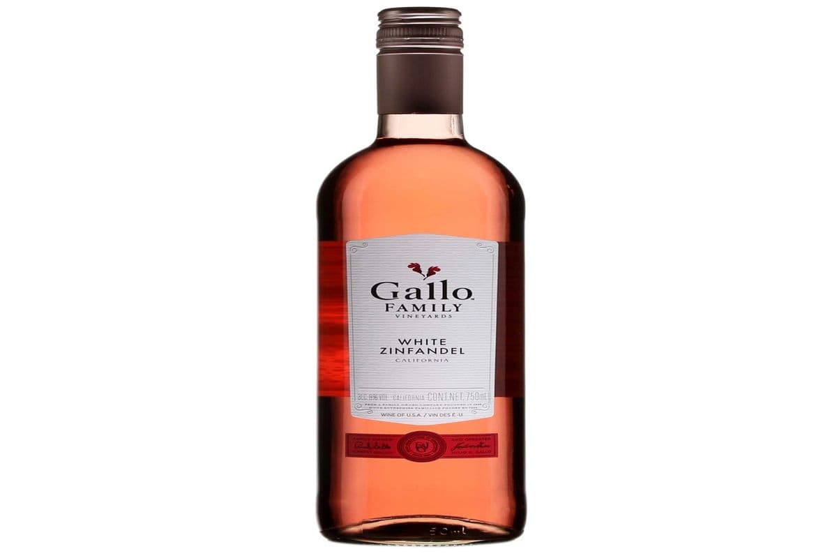 GALLO FAMILY WHITE ZINFANDEL 1.5 L (1 x 1.5 L)