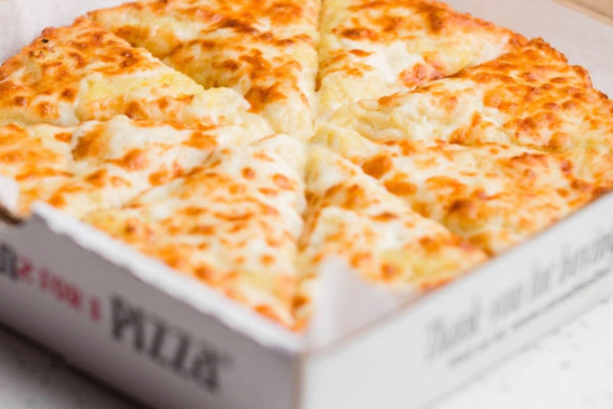 12" Medium Single Four Cheese Pleaser Pizza