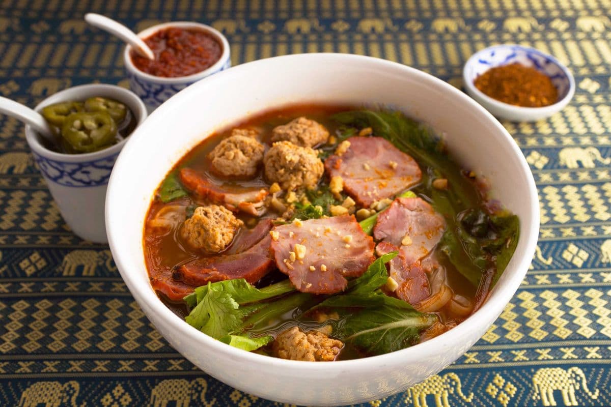 8. Kwit-deo Tom Yum