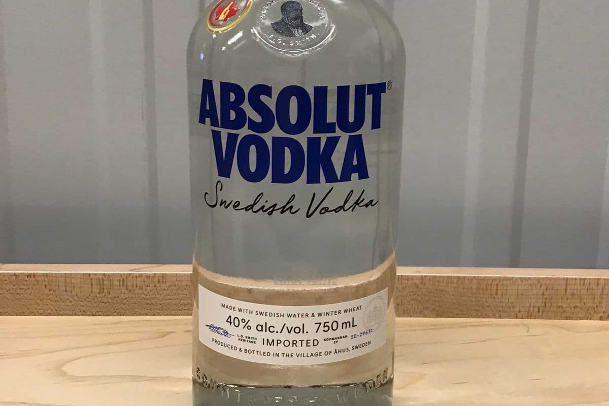 Absolut Vodka (1 x 750 ml)