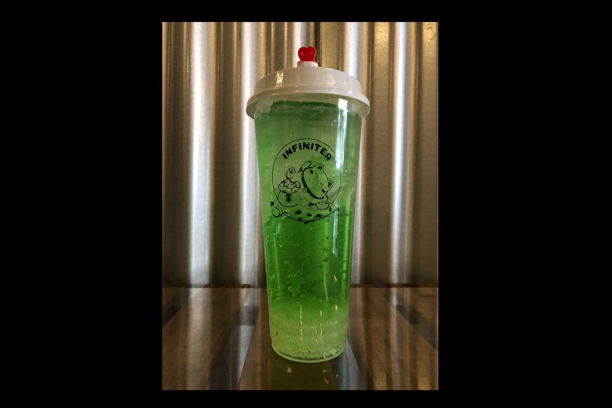Melon Soda (23 oz)