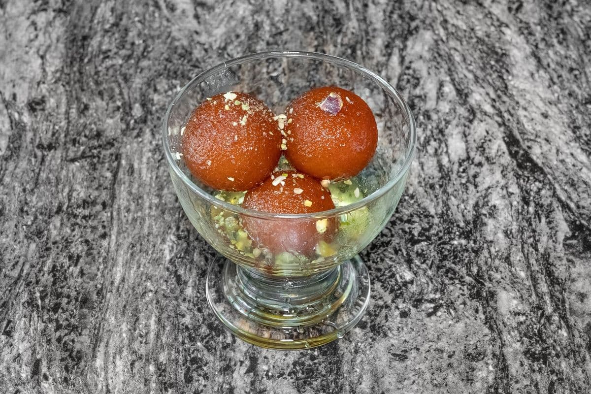 Gulab Jamun (2 pcs)