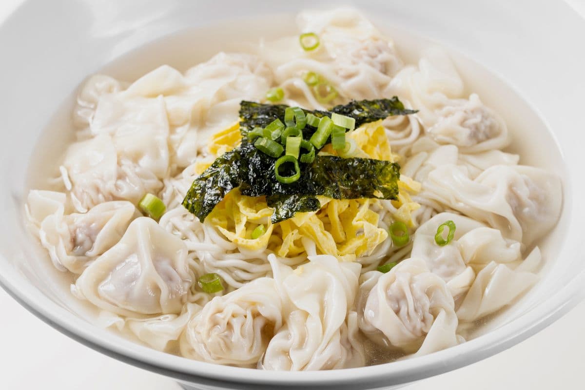 788. Pork Wonton Noodle Soup 餛飩湯麵