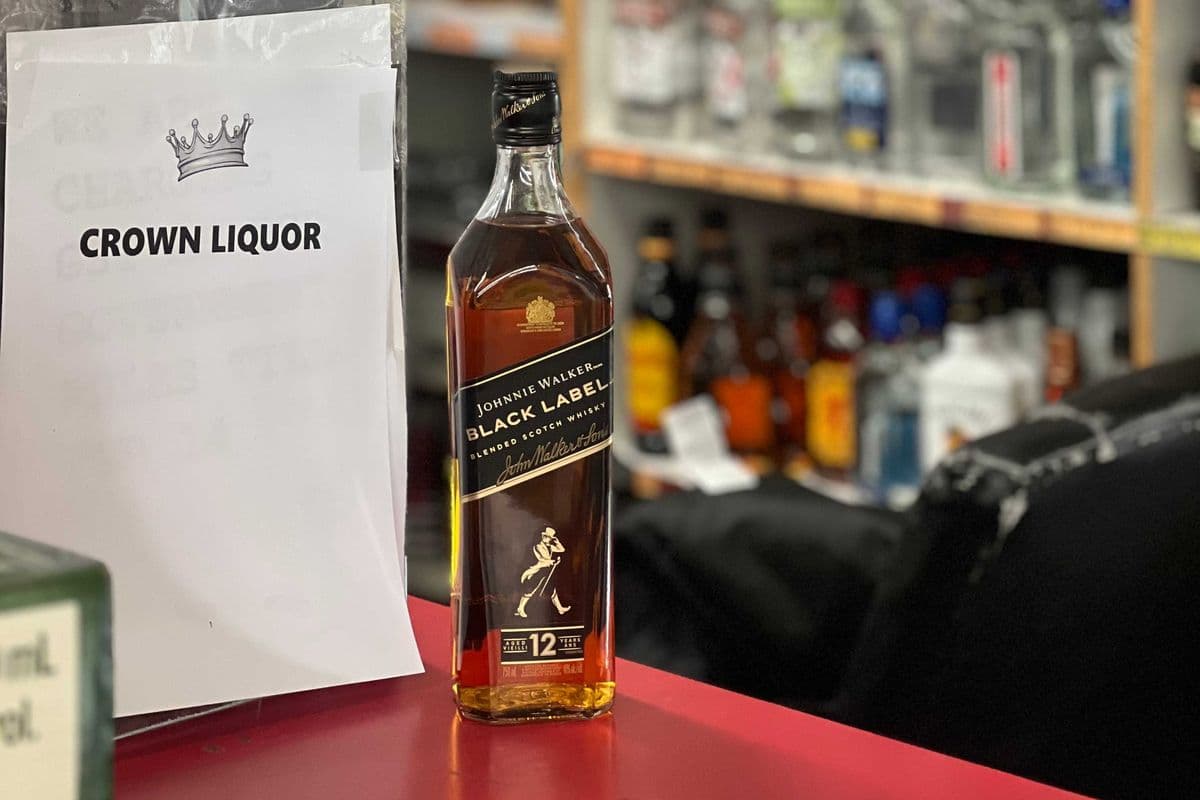 J Walker Black Label (1 x 750 ml)
