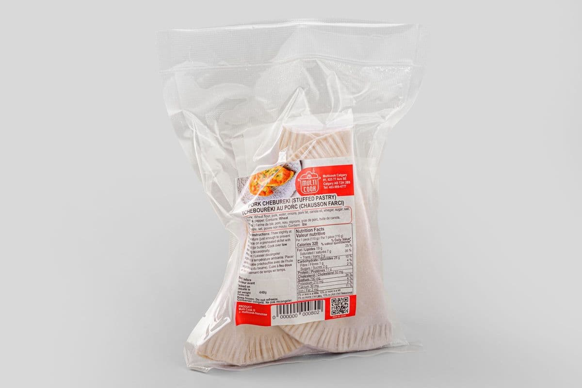 Pork Chebureki (Stuffed Pastry) (440 g)