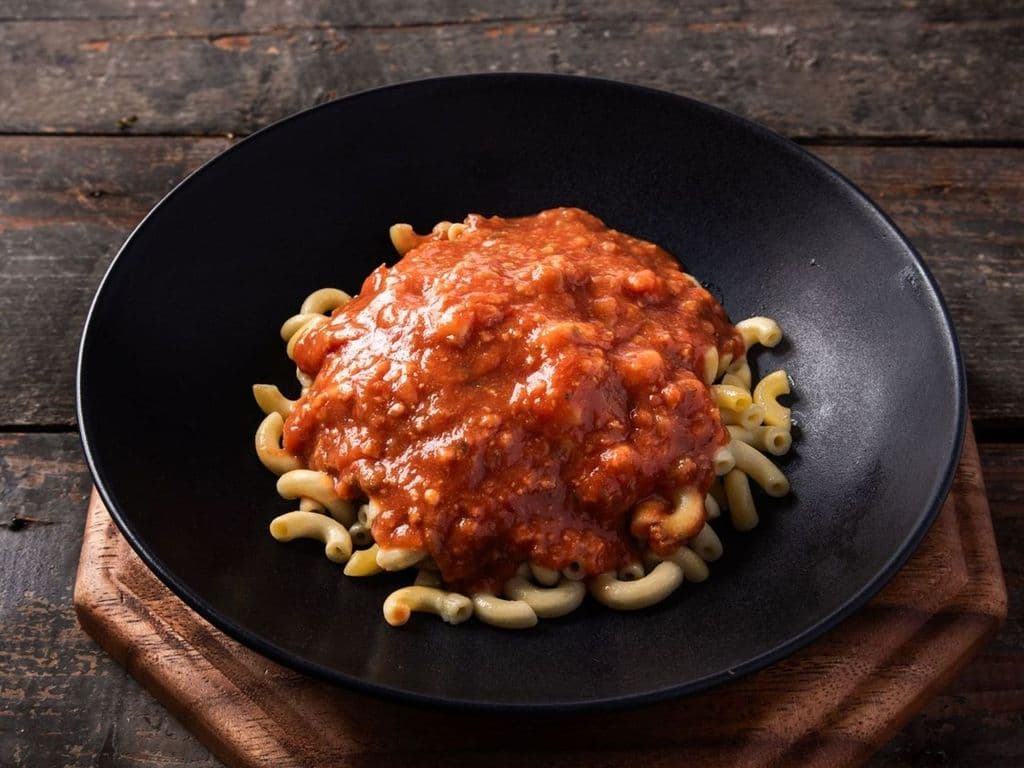 MACARONI SAUCE A LA VIANDE