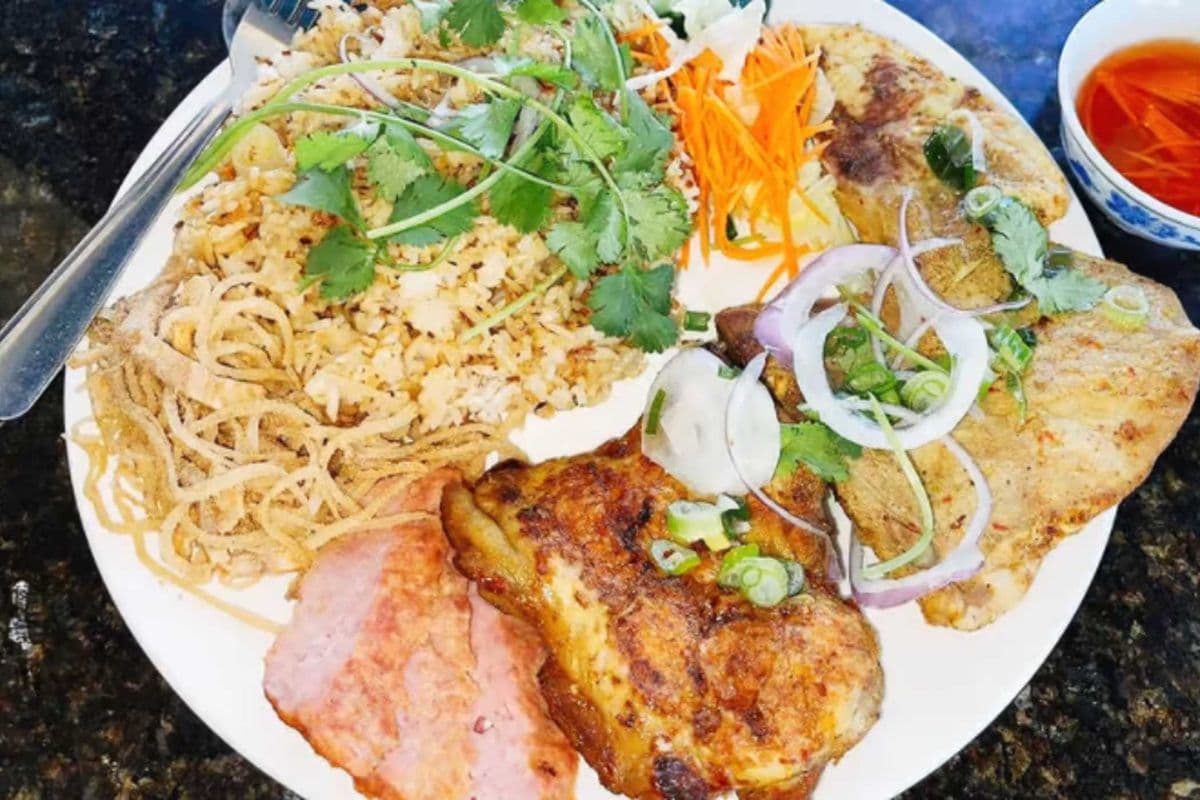 50. Com Suon, Ga, Bi and Nem Nuong