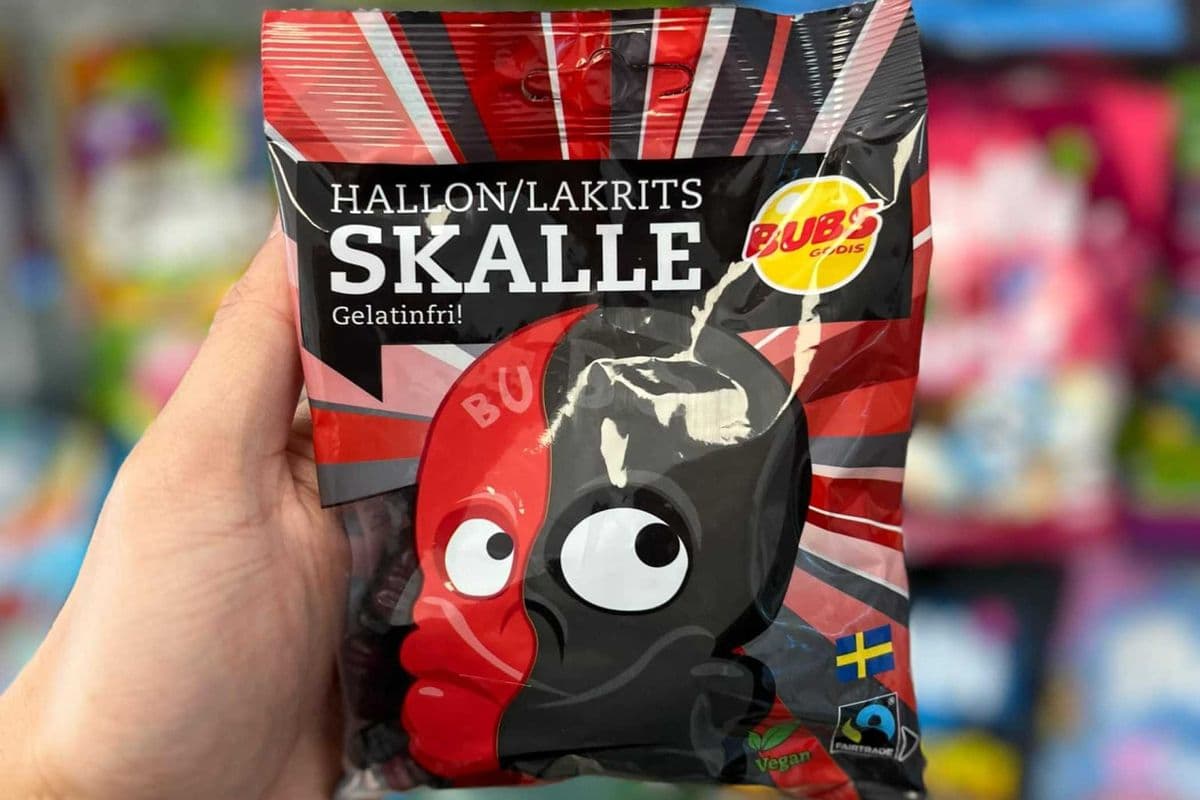 Bubs Raspberry & Licorice Skulls Vegan (Sweden) - 90g