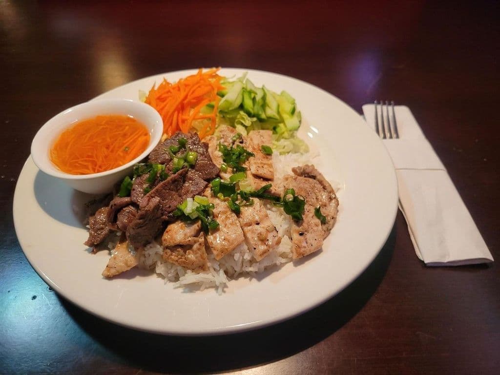 Grilled Beef on Rice