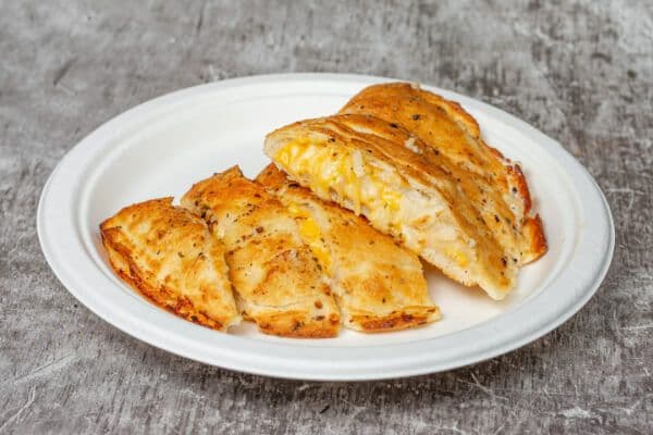 Sweet Corn & Jalapenos Stuffed Garlic Bread