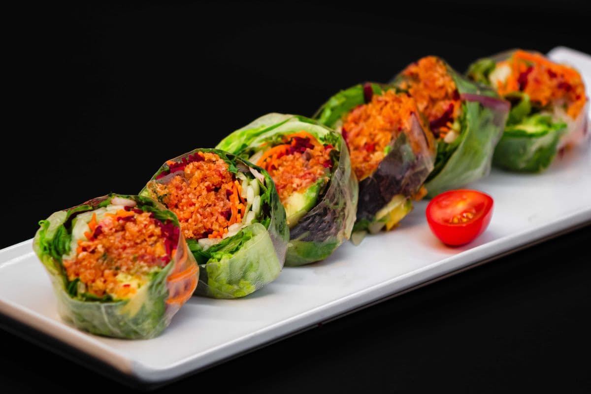 Spicy Tuna Rice Paper Roll