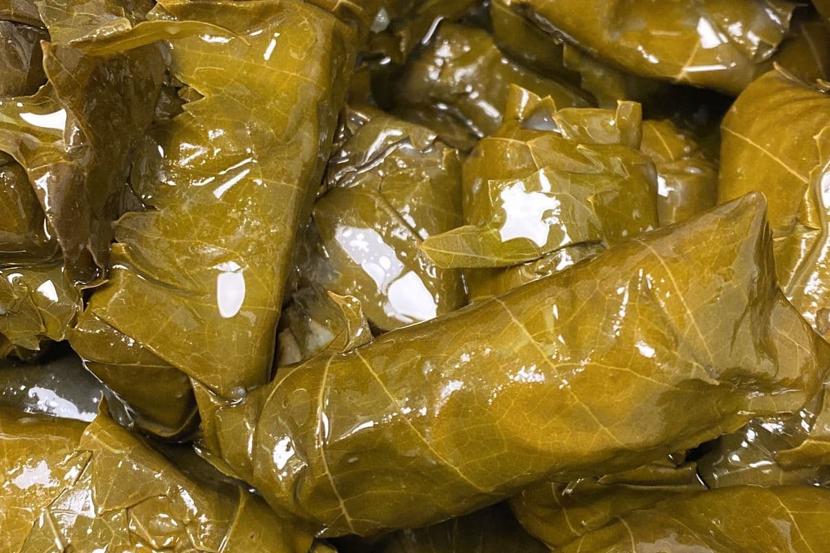 6 Grape Leaves Rice Rolls (6)