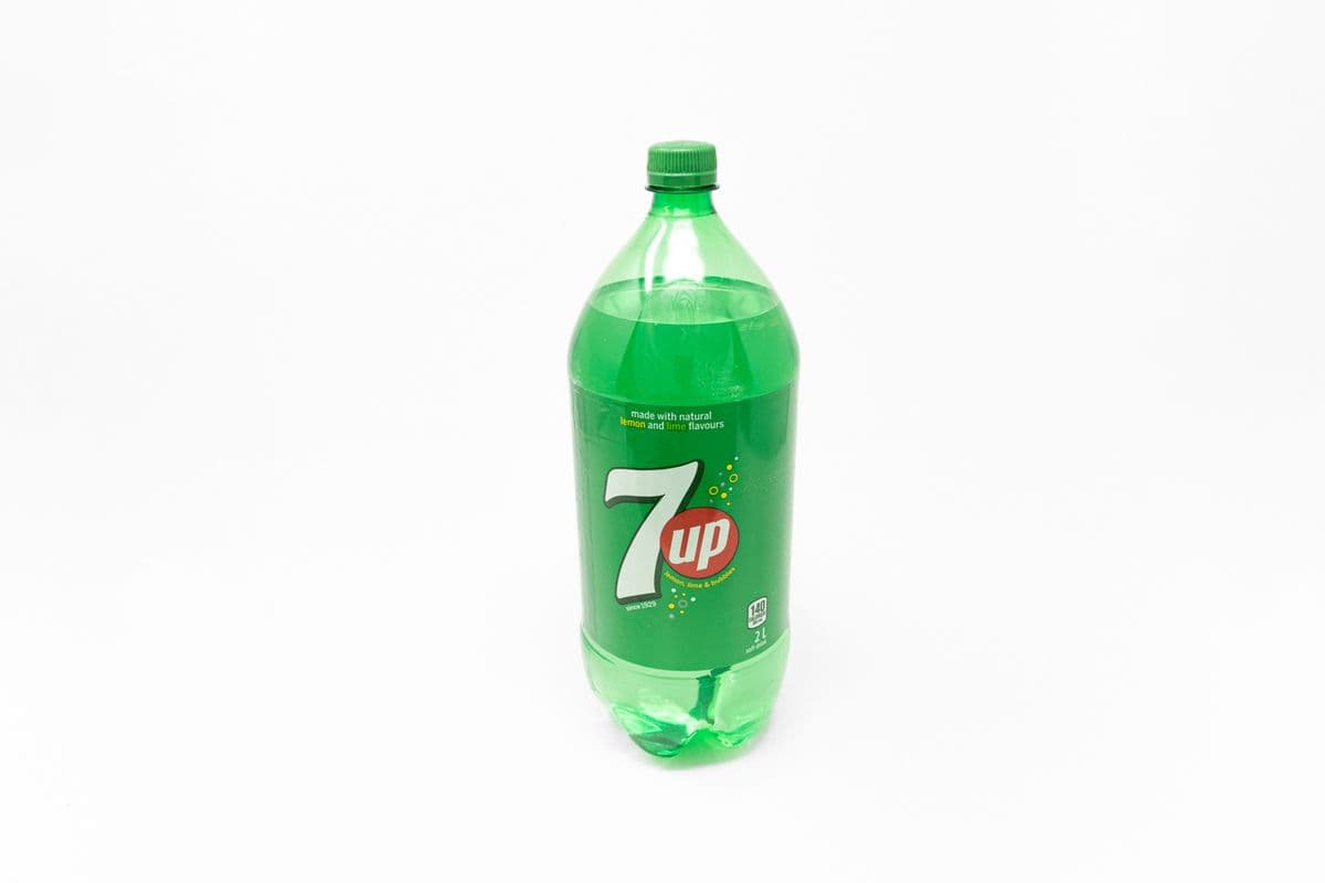 7UP (2 L)