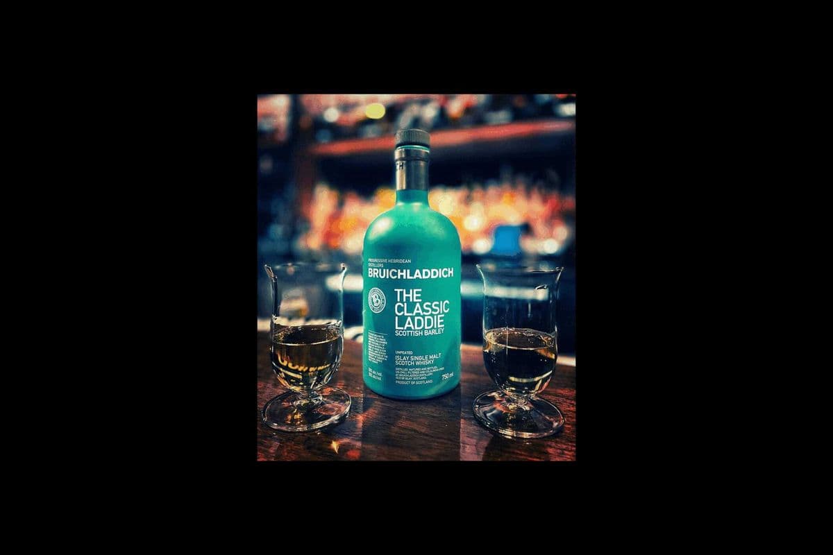 BRUICHLADDICH CLASSIC LADDIE SCOTTISH BARLEY-750ML (1 x 750ML)