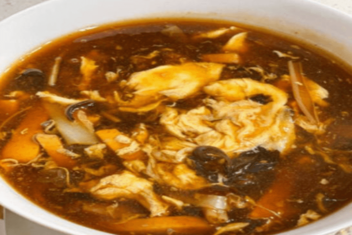 BOGO - Hot and Sour Soup (vegetarian) 酸辣汤