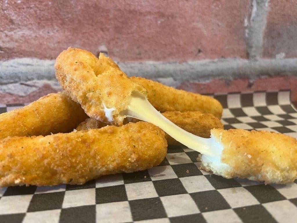 Mozza Sticks (6)
