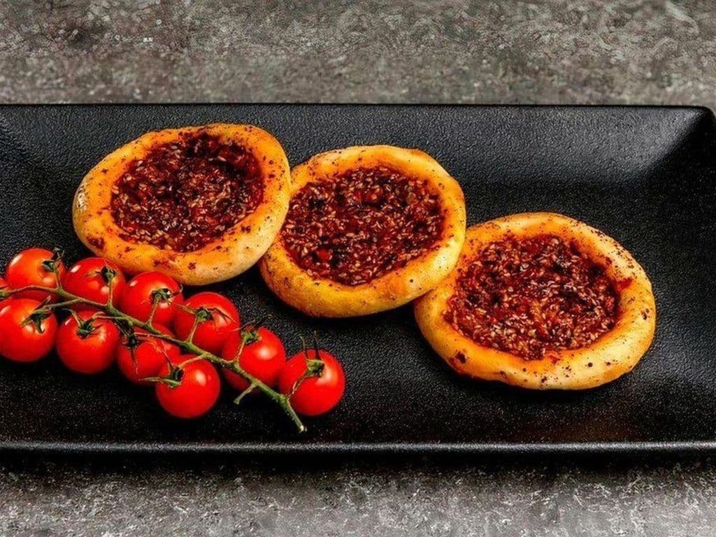 Muhammara Manakeesh Online