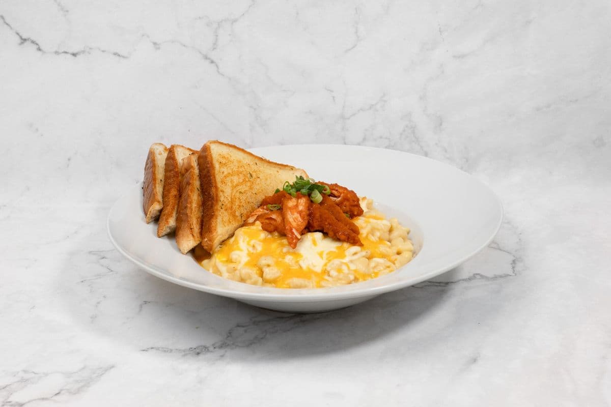 Buffalo Chicken Mac and Cheese
