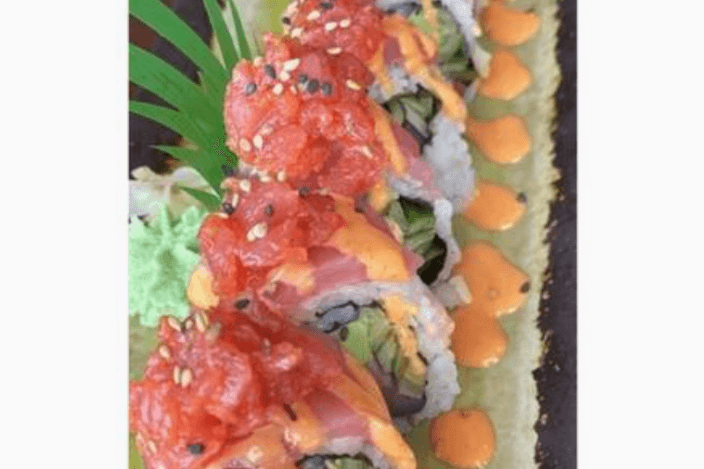 Spicy Red Tuna Special Maki (8 pcs)