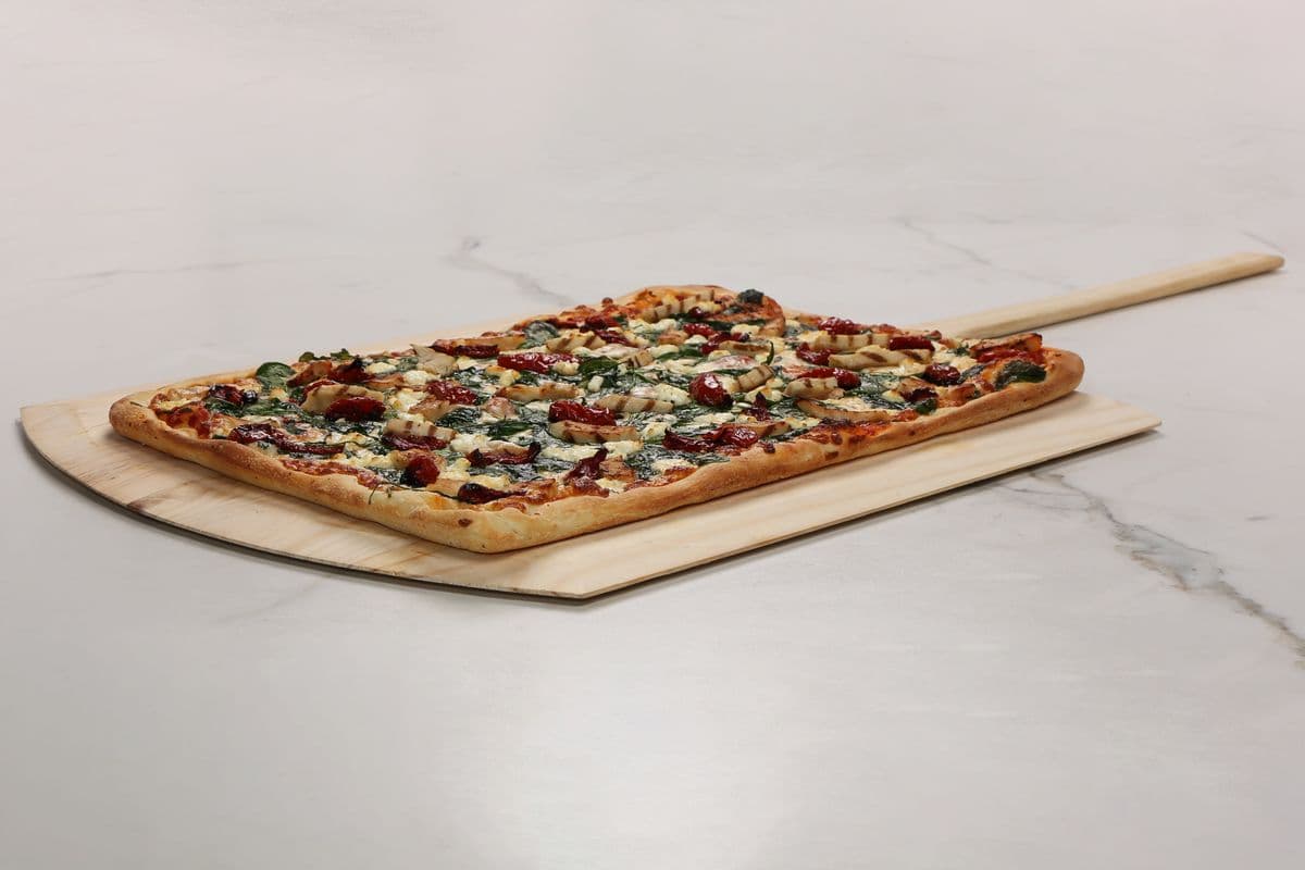 21'' x 15'' Party Spinach, Bacon, and Goat Cheese Gourmet Pizza (24 Slices)